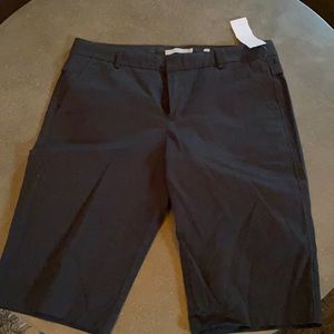 Vince black Bermuda shorts NWT-size 12